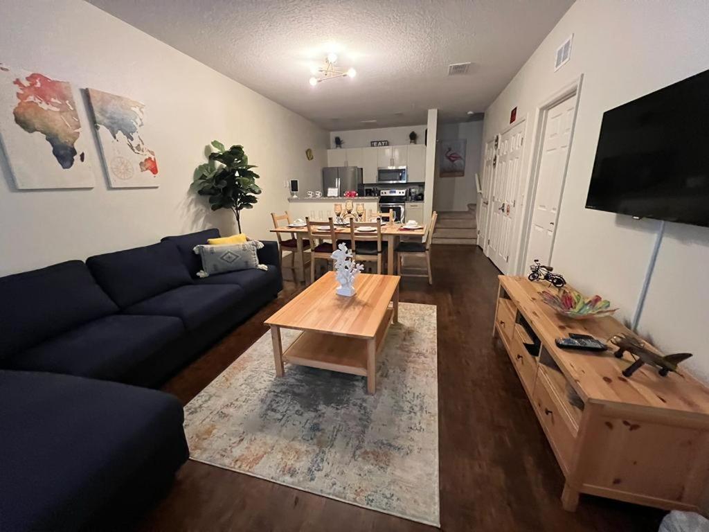 Super Comfy And Spacious 3 Bedroom 10 Minutes From Disney, With Major Shopping 4 Minutes Away 基西米 外观 照片