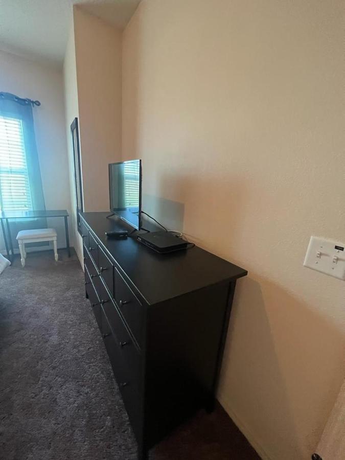 Super Comfy And Spacious 3 Bedroom 10 Minutes From Disney, With Major Shopping 4 Minutes Away 基西米 外观 照片